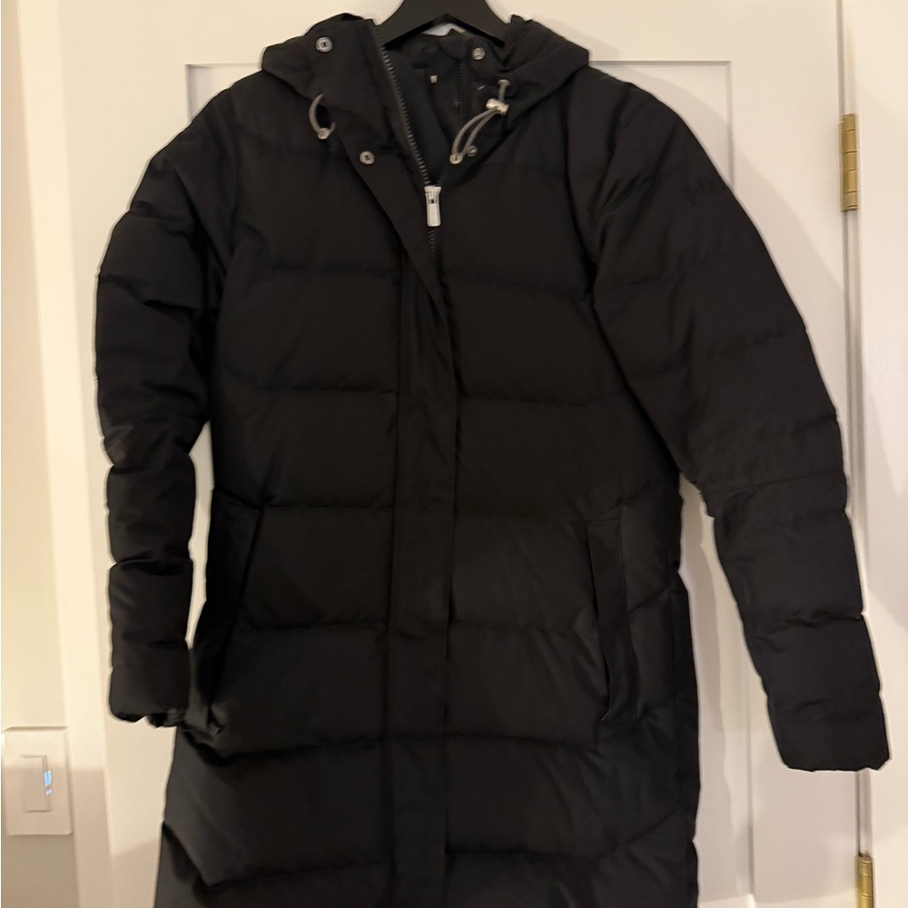 Helly Hansen Black Puffer Jacket